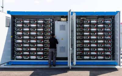 Fiumicino mène la révolution énergétique : Pioneer, le premier système italien de stockage à partir de batteries usagées, voit le jour