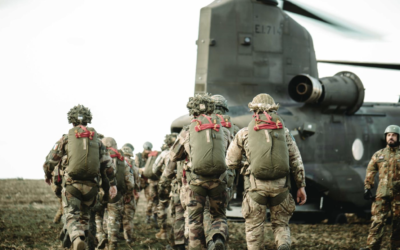 Mangusta 25 : un entraînement aéroporté au service de la coopération militaire franco-italienne