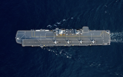 La Marina italiana valuta l’impiego dei droni TB3 sulla portaerei Cavour